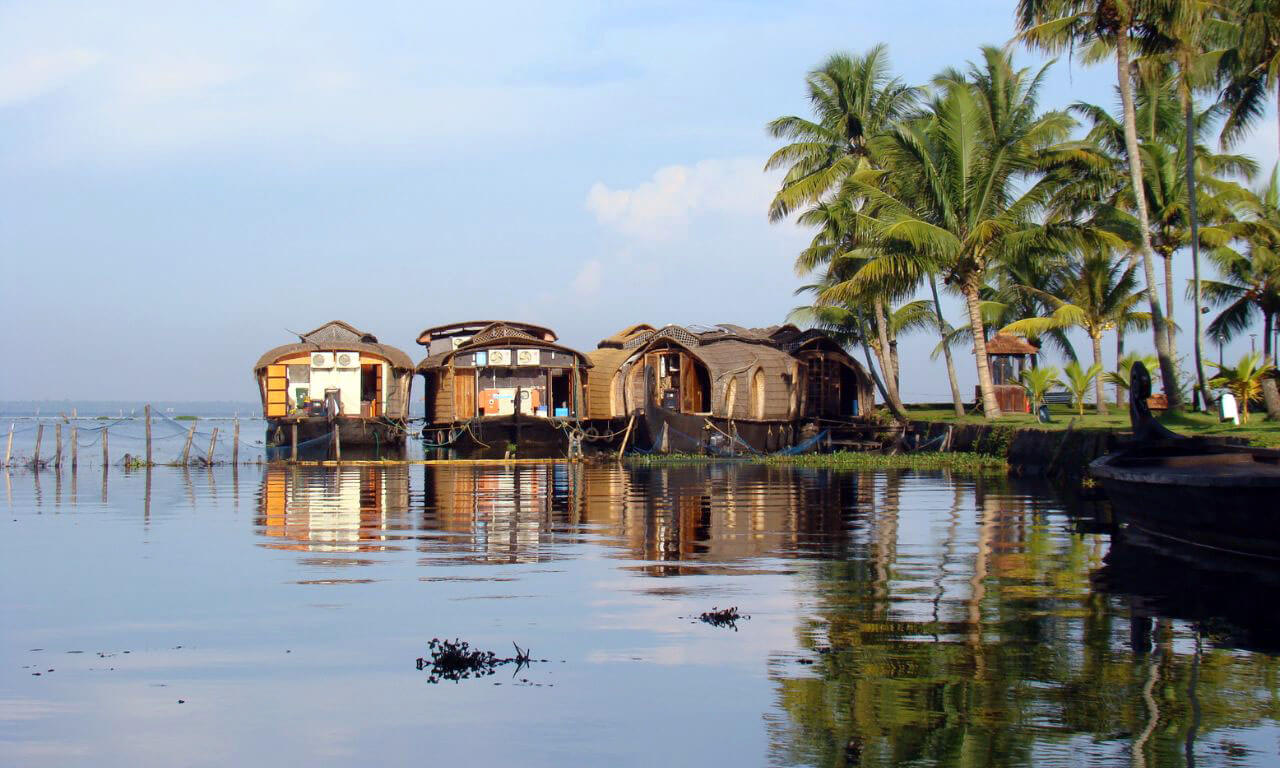 India_Kumarakom_Barche_Melodia_balneare