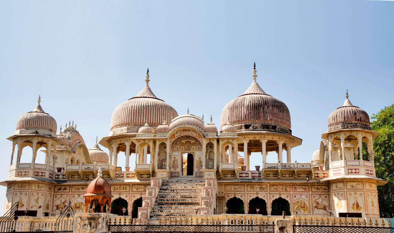 India_Mandawa_Antico_chhatri_Magia_di_una_emozione