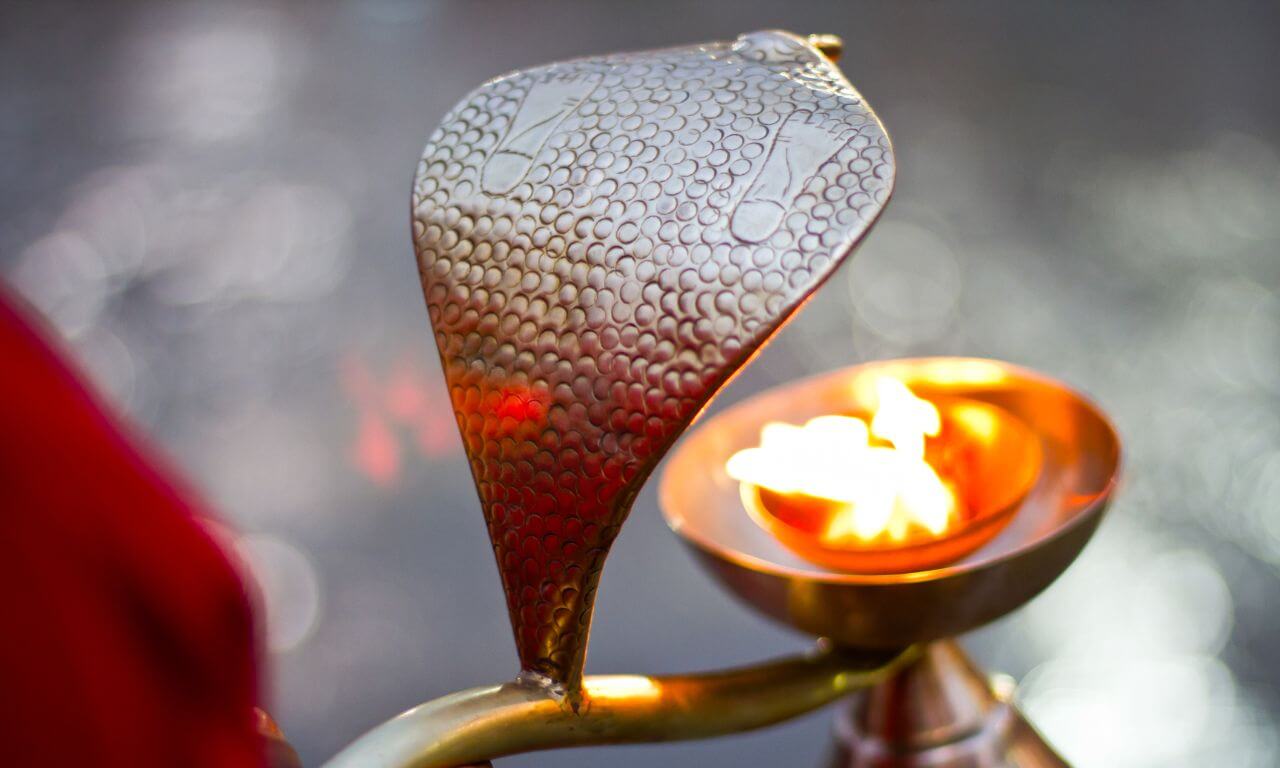 India_Preghiere_sul_Gange_India spirituale