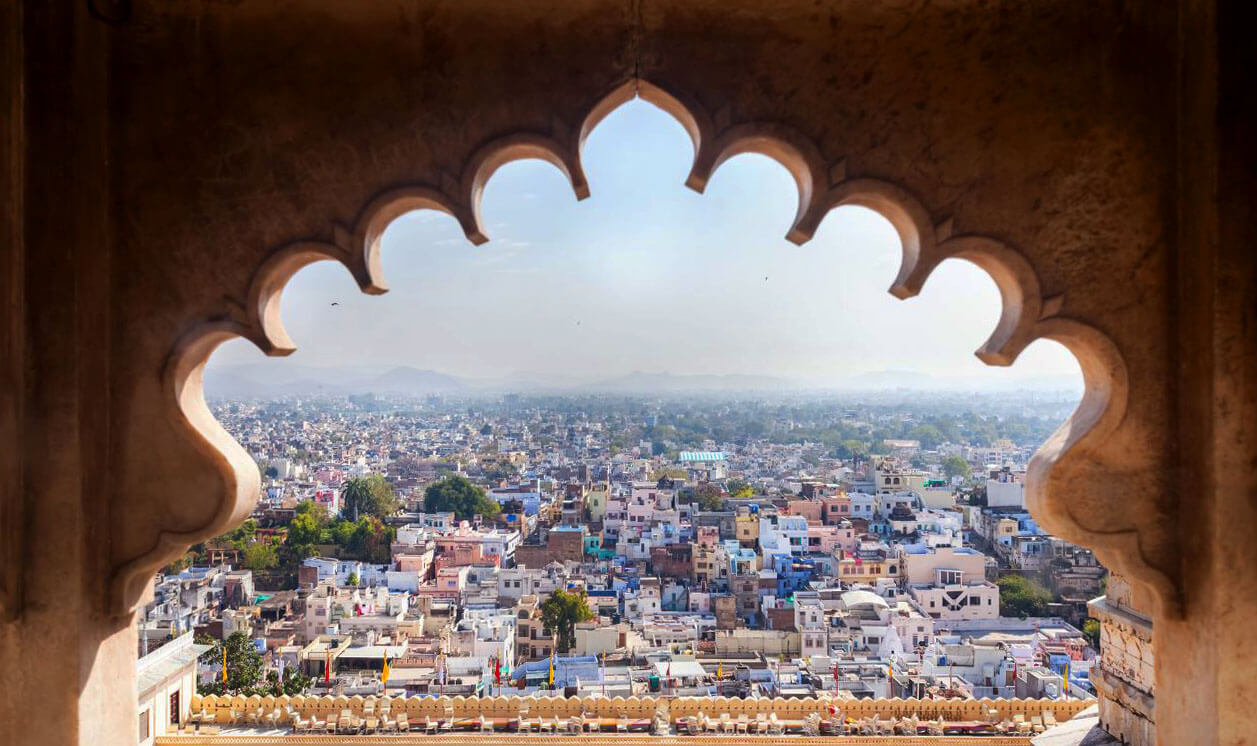 India_Udaipur_Vista_città_Richiamo_del_Sitar