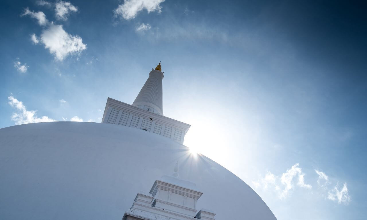 Sri_Lanka_Anuradhapura_Antichi_sentieri