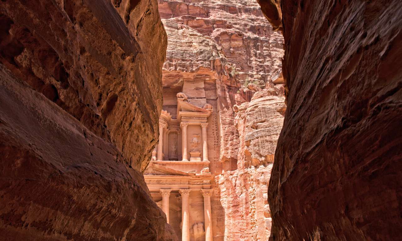 CAROSELLO_GIORDANIA_IL_RITMO_DEL_DESERTO_PETRA_TESORO_TOUR_IN_EVIDENZA